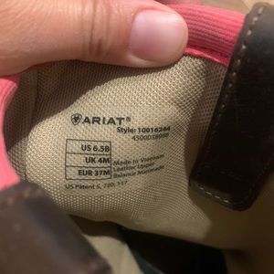 Waterproof insulated Ariat boot